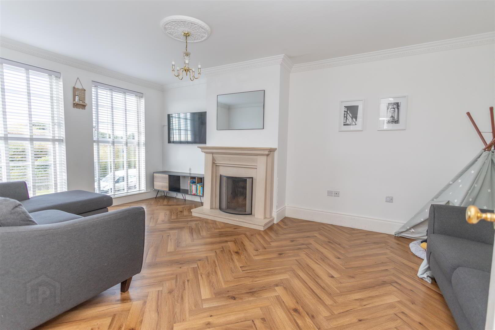 46 Demesne Crescent 6 of 40