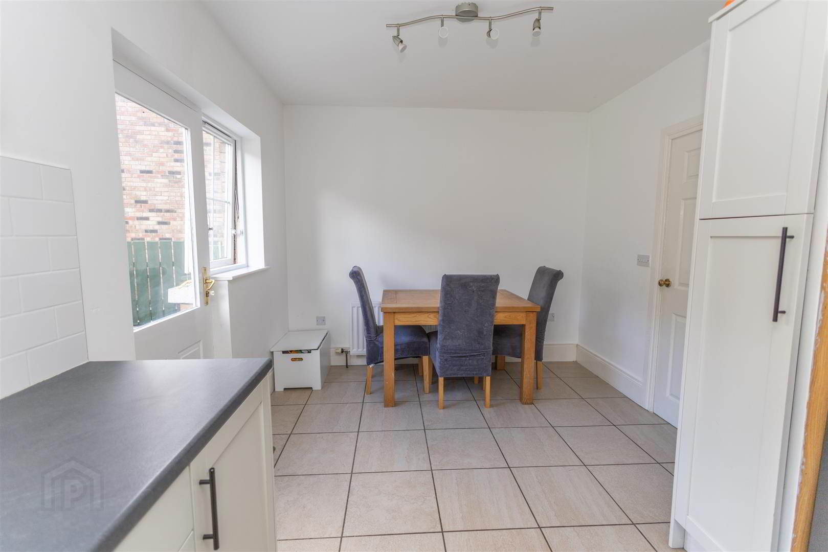 46 Demesne Crescent 10 of 40