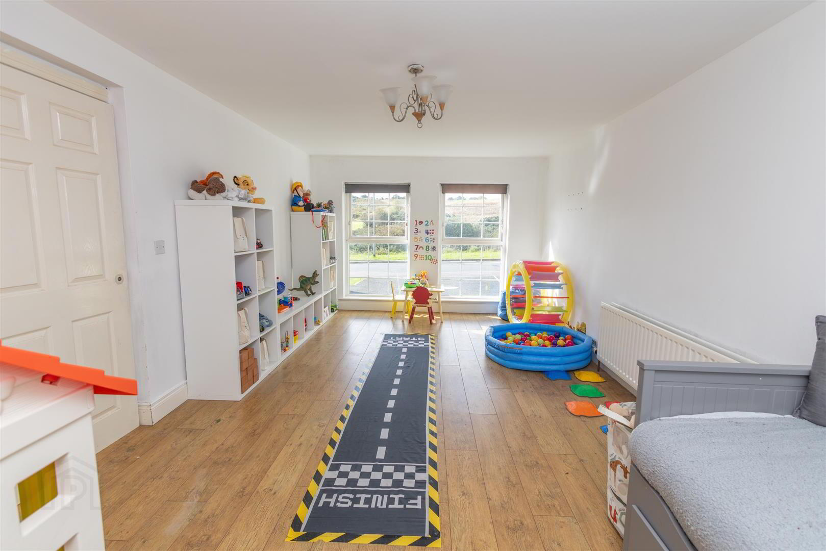 46 Demesne Crescent 25 of 40