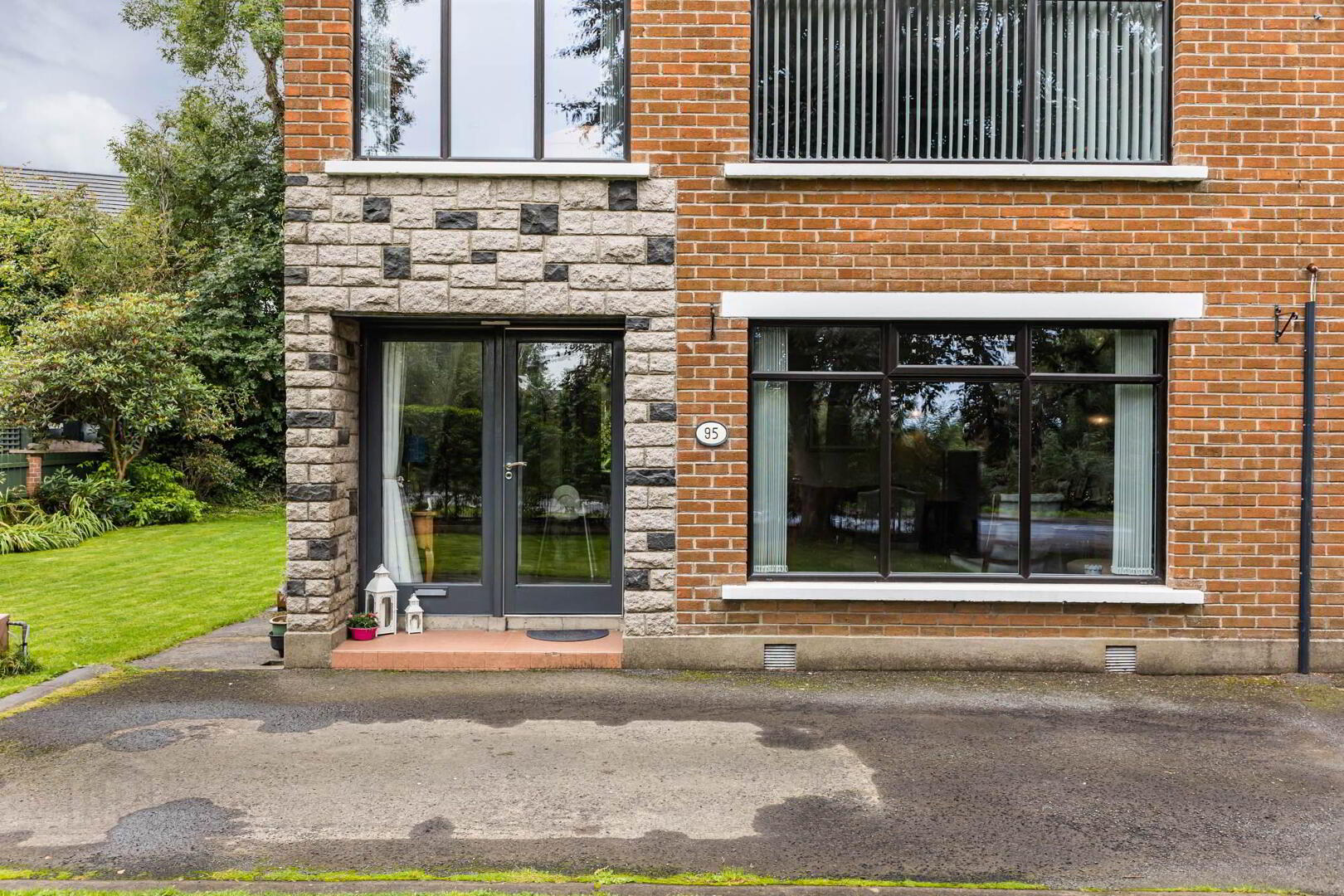 95 Ballynahinch Road 2 of 23