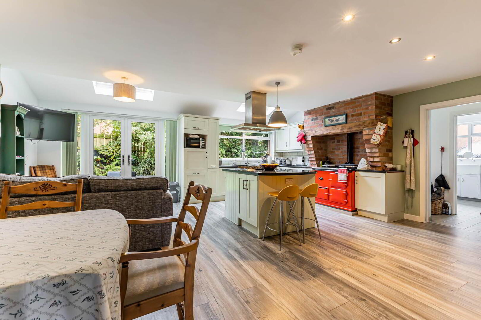 95 Ballynahinch Road 8 of 23