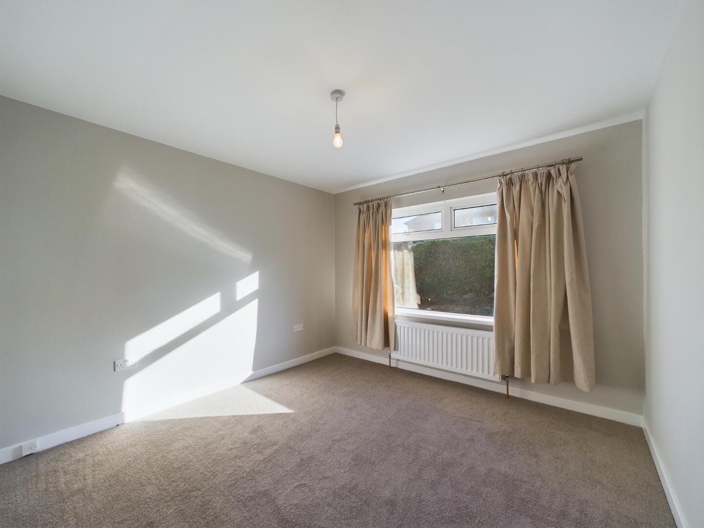 28 Cleveley Park 21 of 22