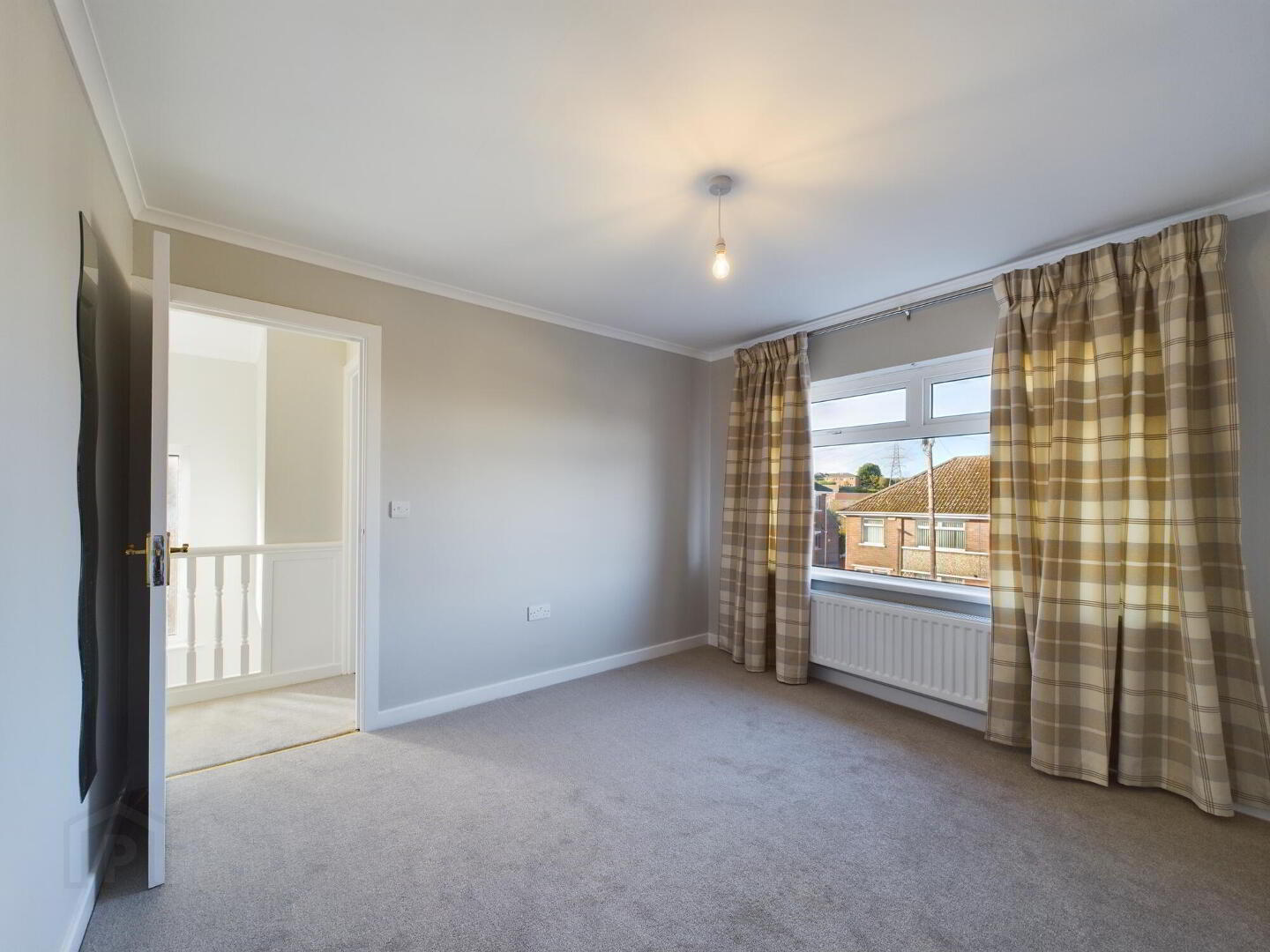 28 Cleveley Park 20 of 22