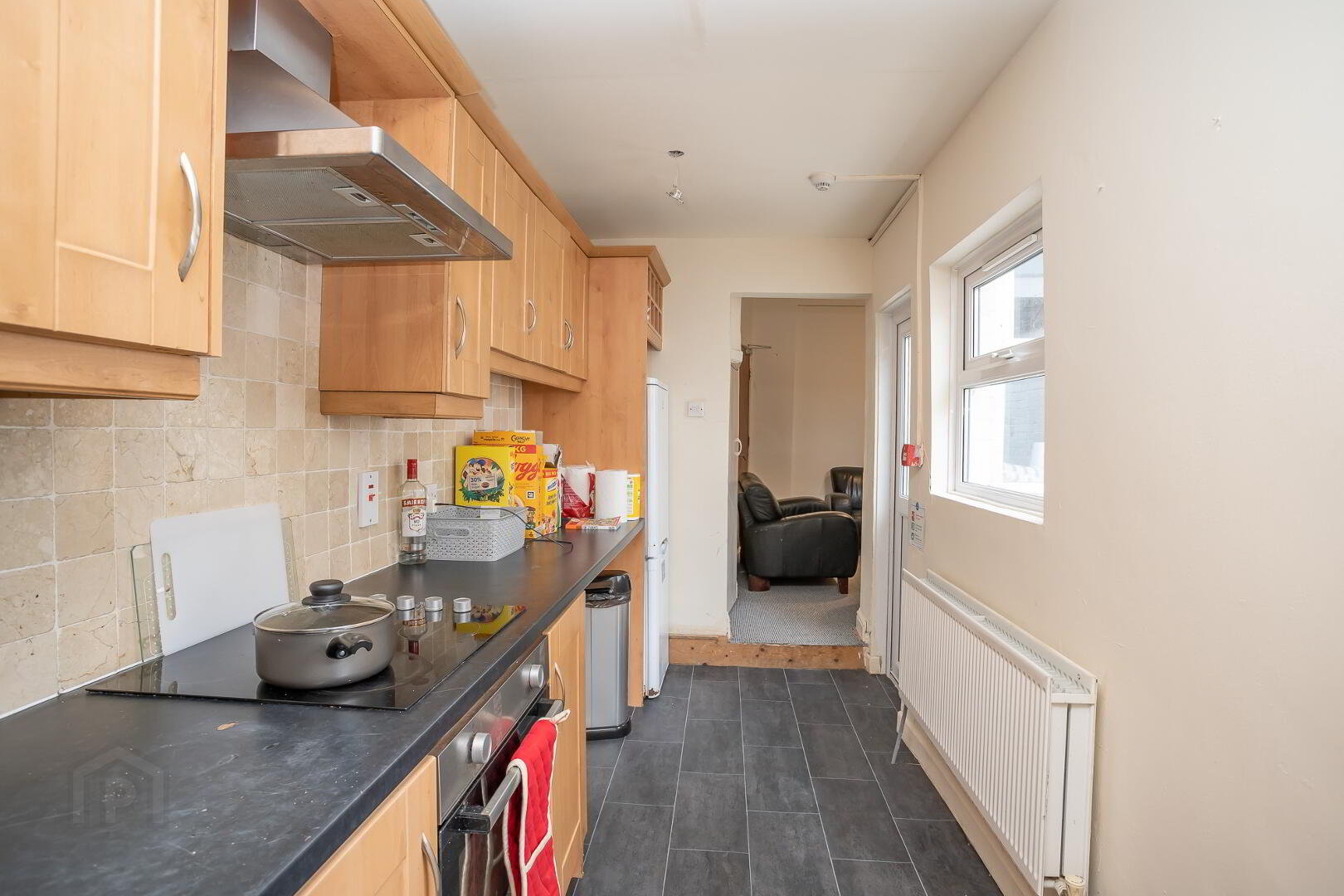 Ridgeway Street 9 of 16