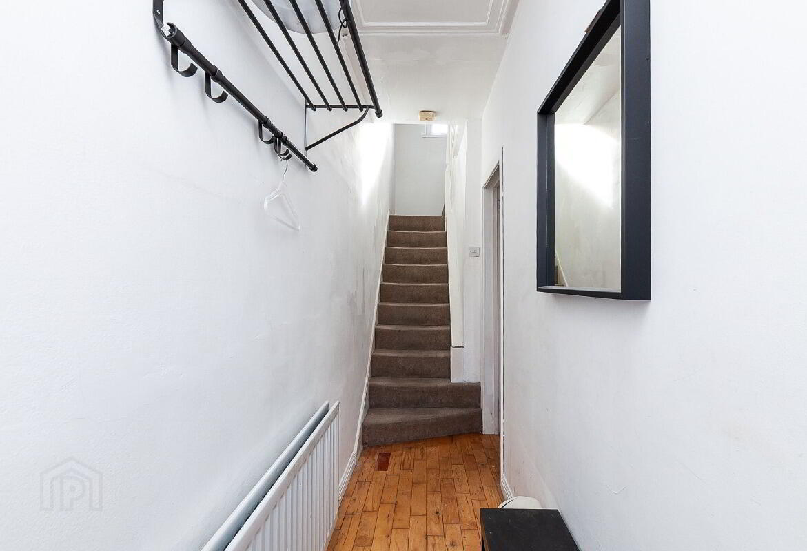 76 Donnybrook Street 3 of 16