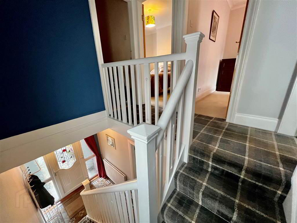 8 Kerrsland Drive 10 of 16