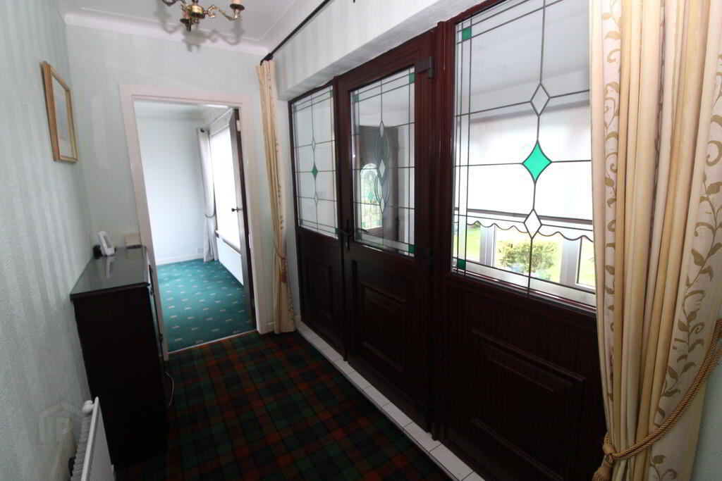 4 Glenwell Avenue 2 of 14