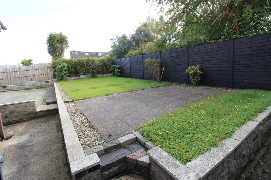 4 Glenwell Avenue 13 of 14