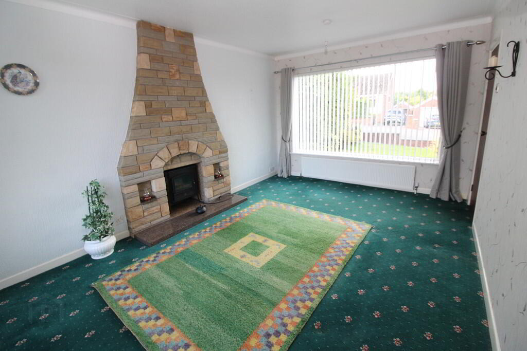4 Glenwell Avenue 3 of 14