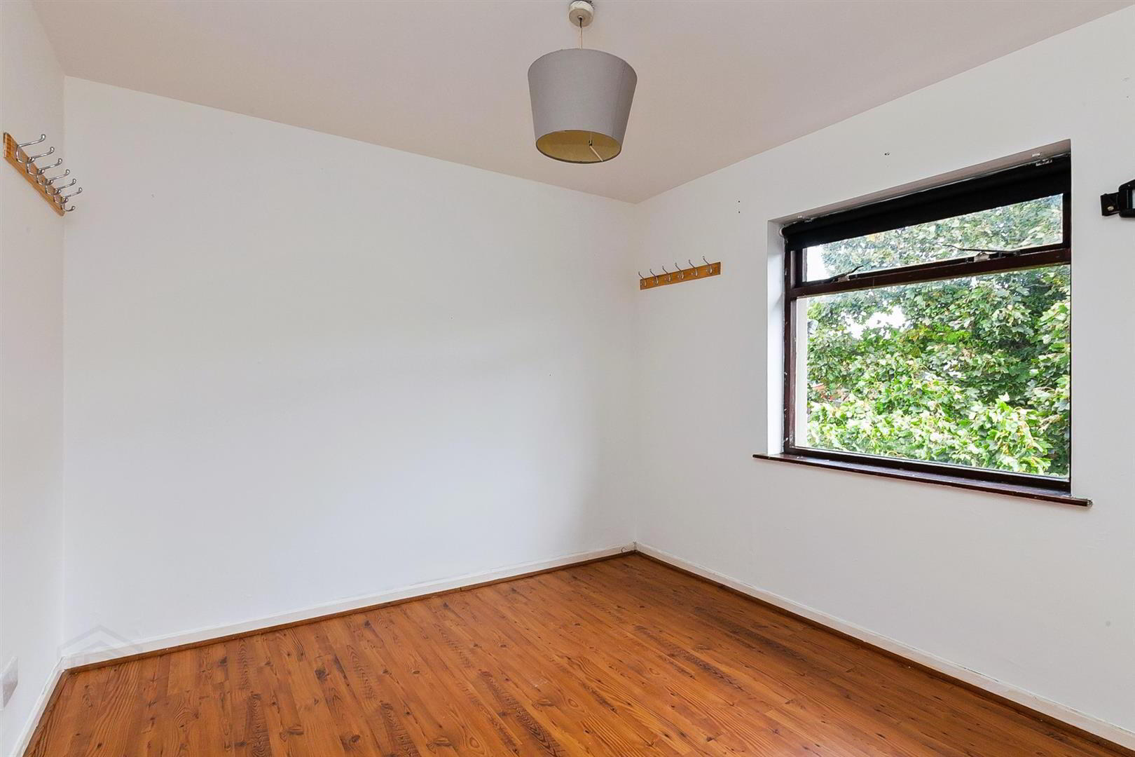 5 Whitewell Road 11 of 17