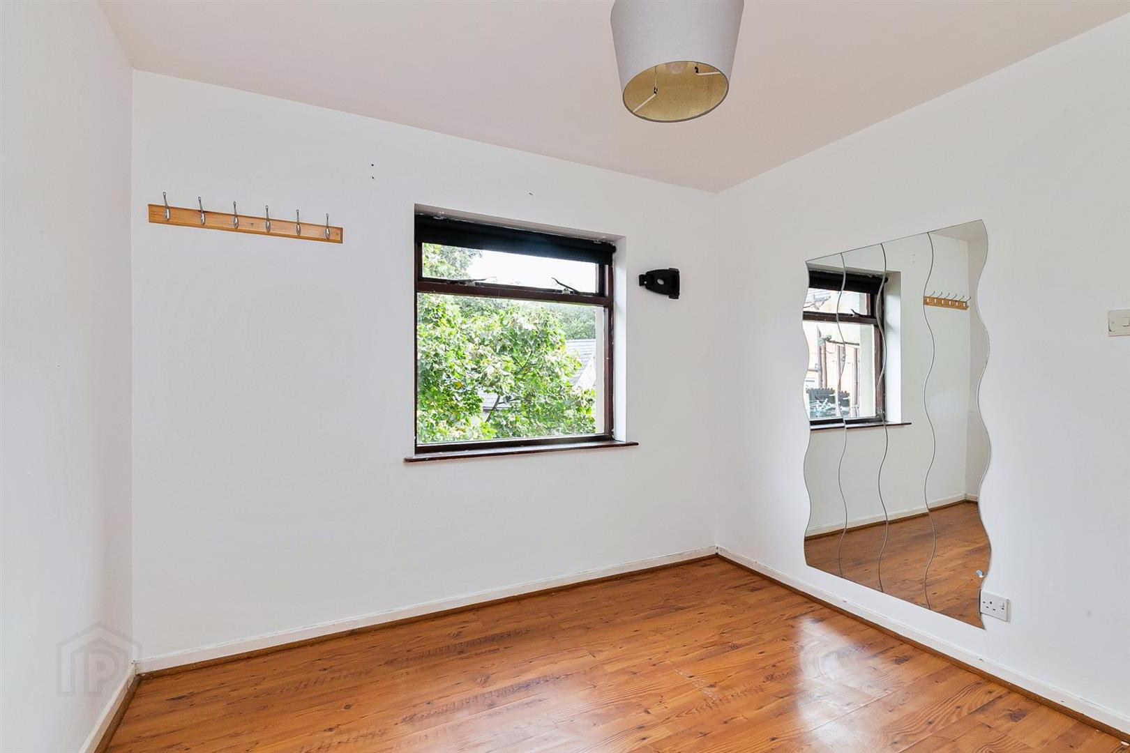 5 Whitewell Road 12 of 17