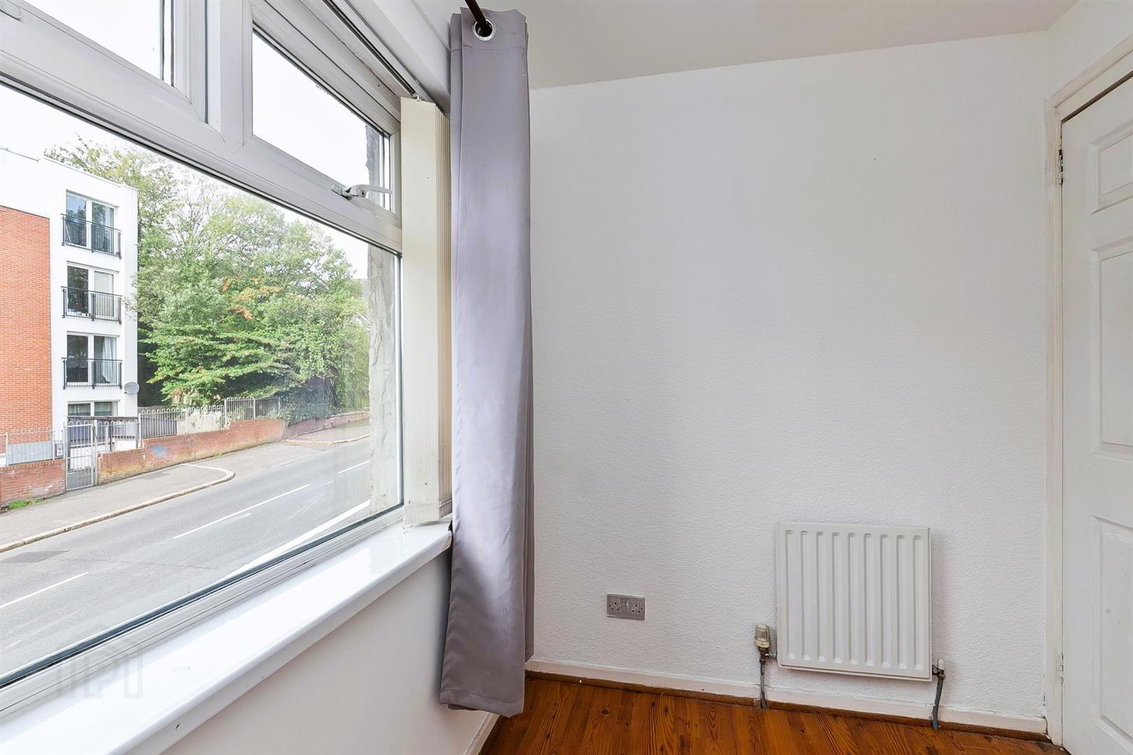 5 Whitewell Road 14 of 17