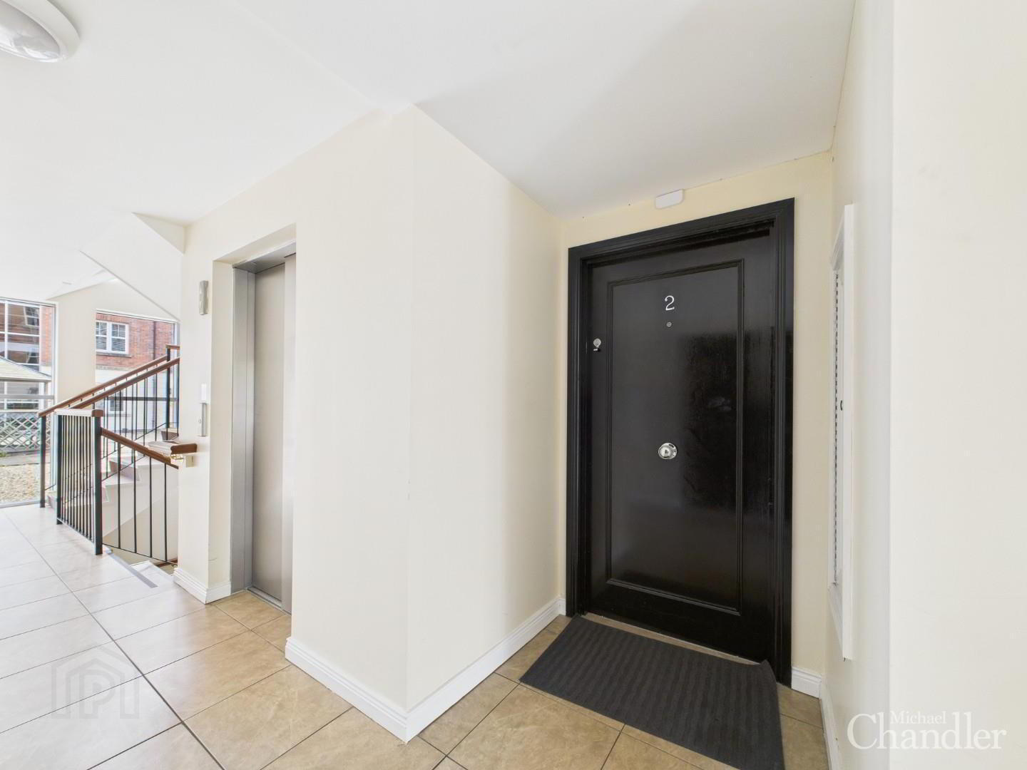 Apt 2 Meadow House, 47 The Boulevard 2 of 12