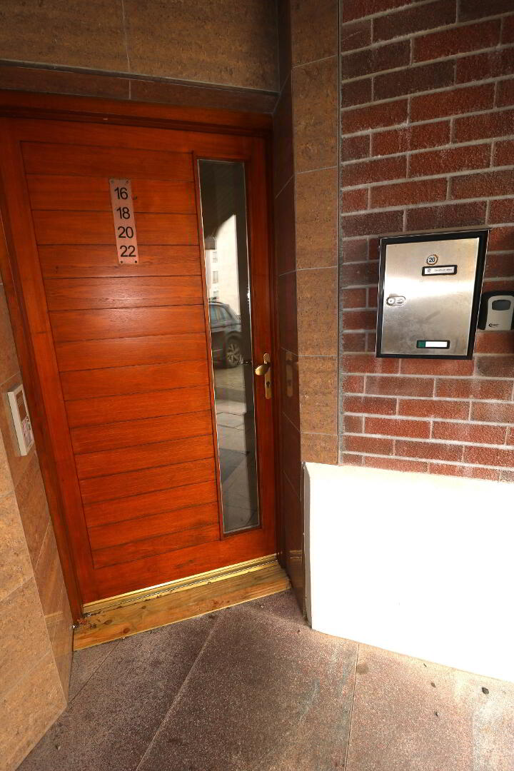 property description image