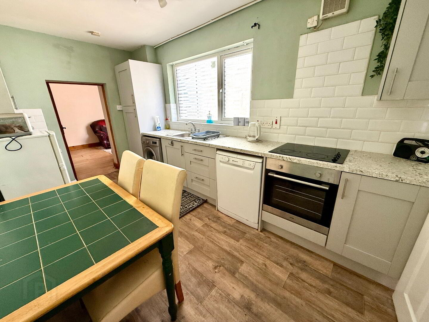 24 Argyle Terrace 12 of 26