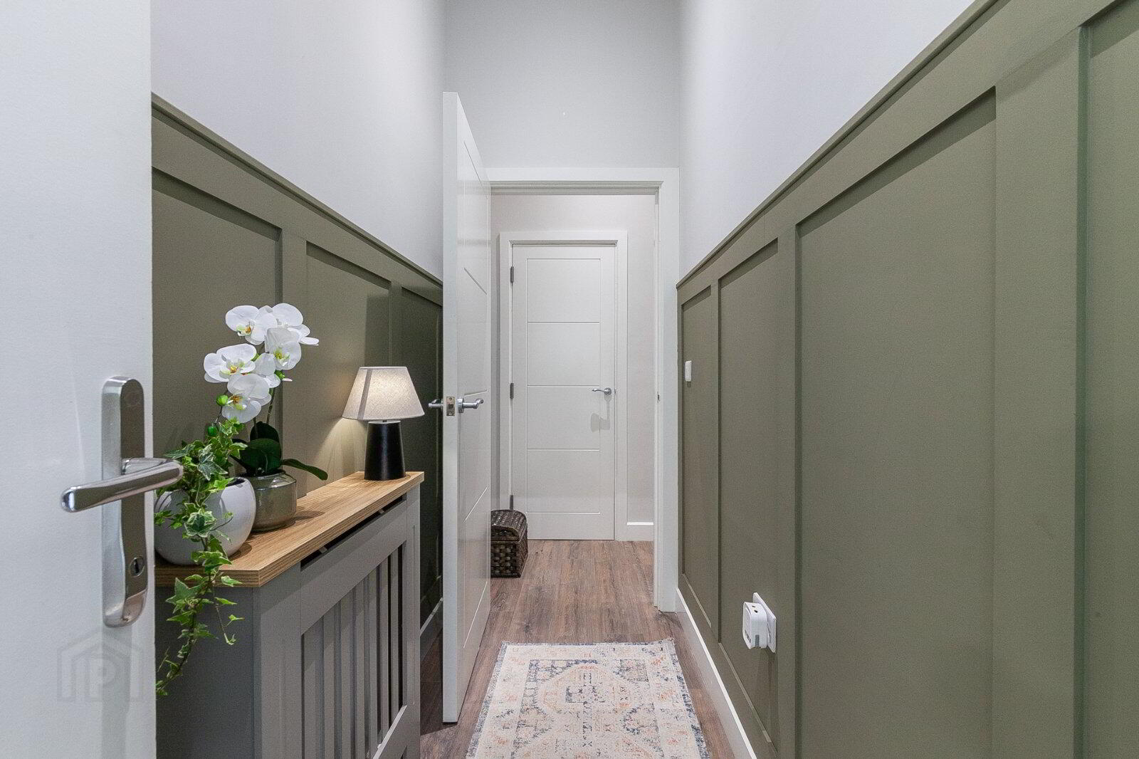 Apartment 8 49 Ayrshire Road 2 of 10