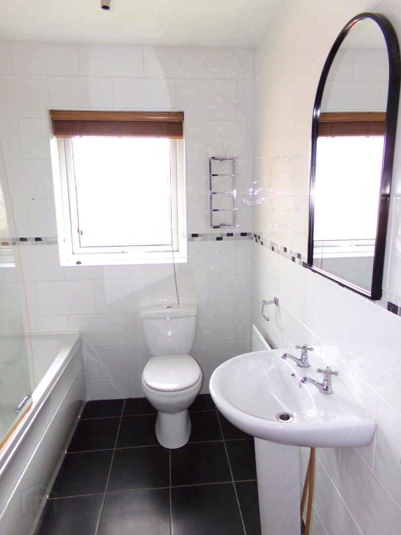 6 Mulcreevy Close 7 of 19