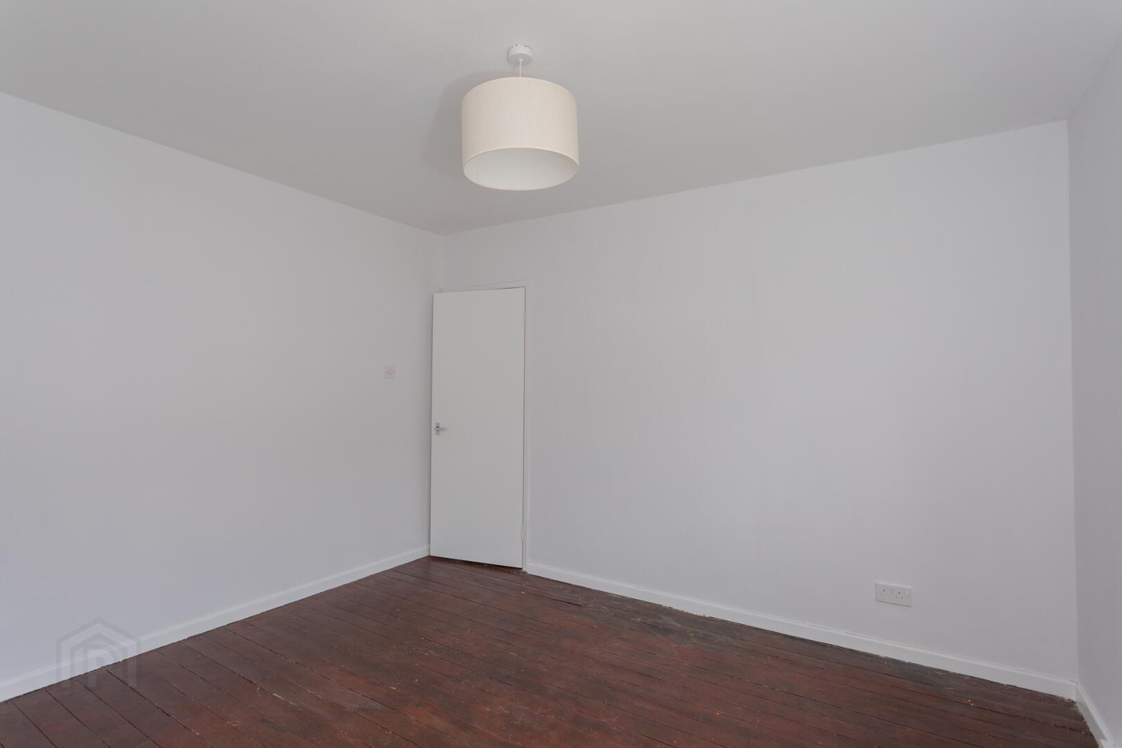36 Cunninghams Lane 20 of 37