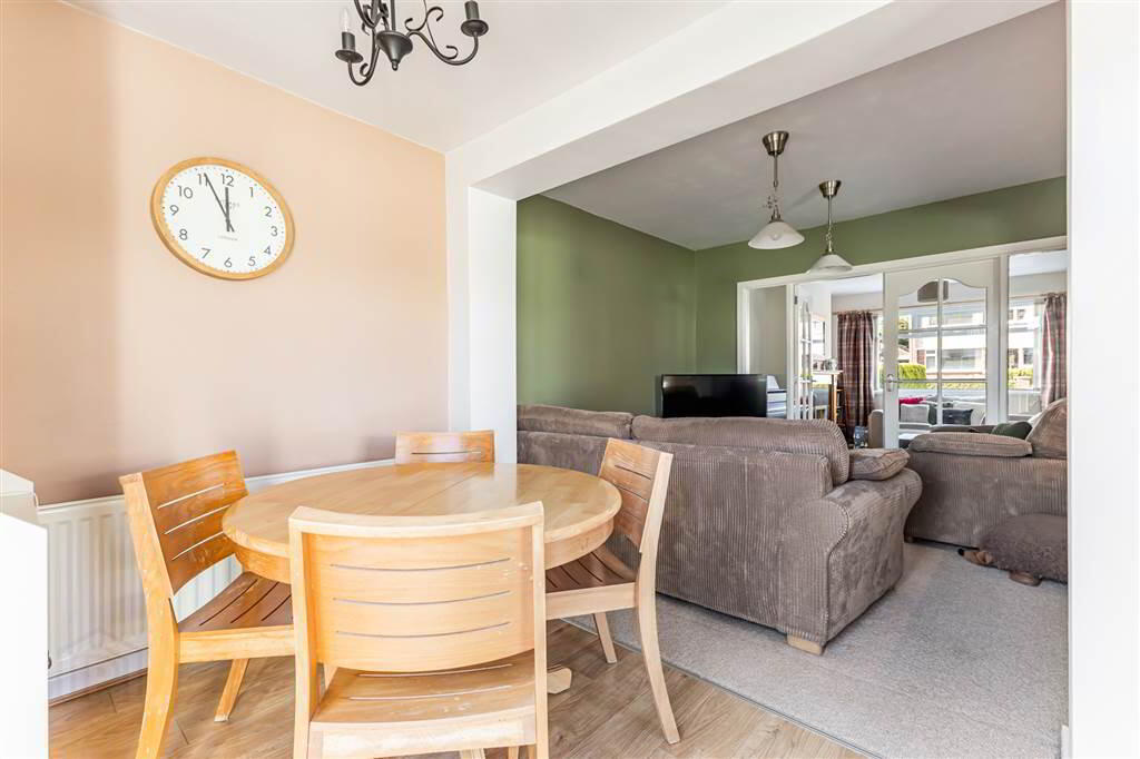 7 Wellington Gardens 10 of 28