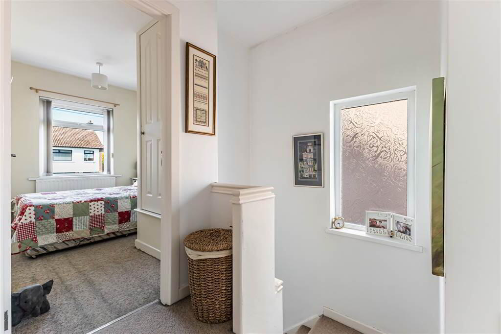 7 Wellington Gardens 15 of 28