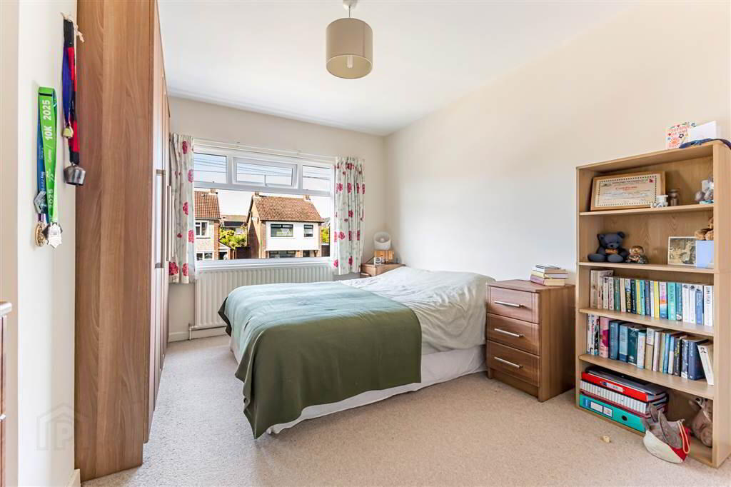 7 Wellington Gardens 17 of 28