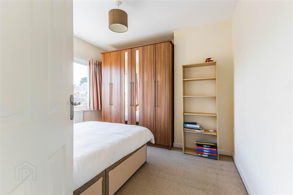 7 Wellington Gardens 19 of 28