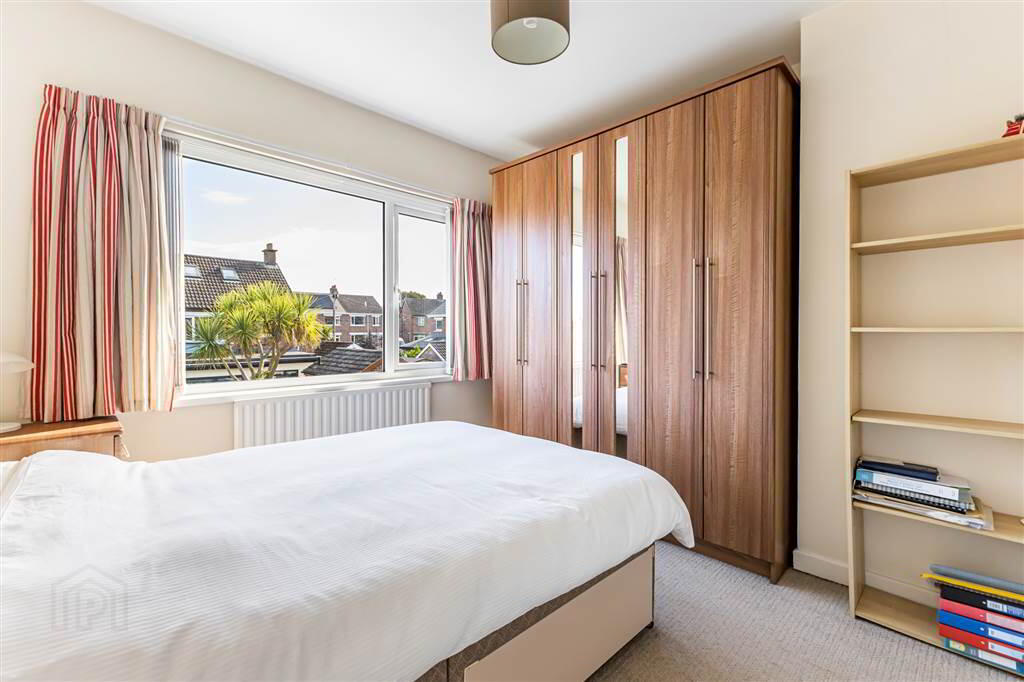 7 Wellington Gardens 20 of 28