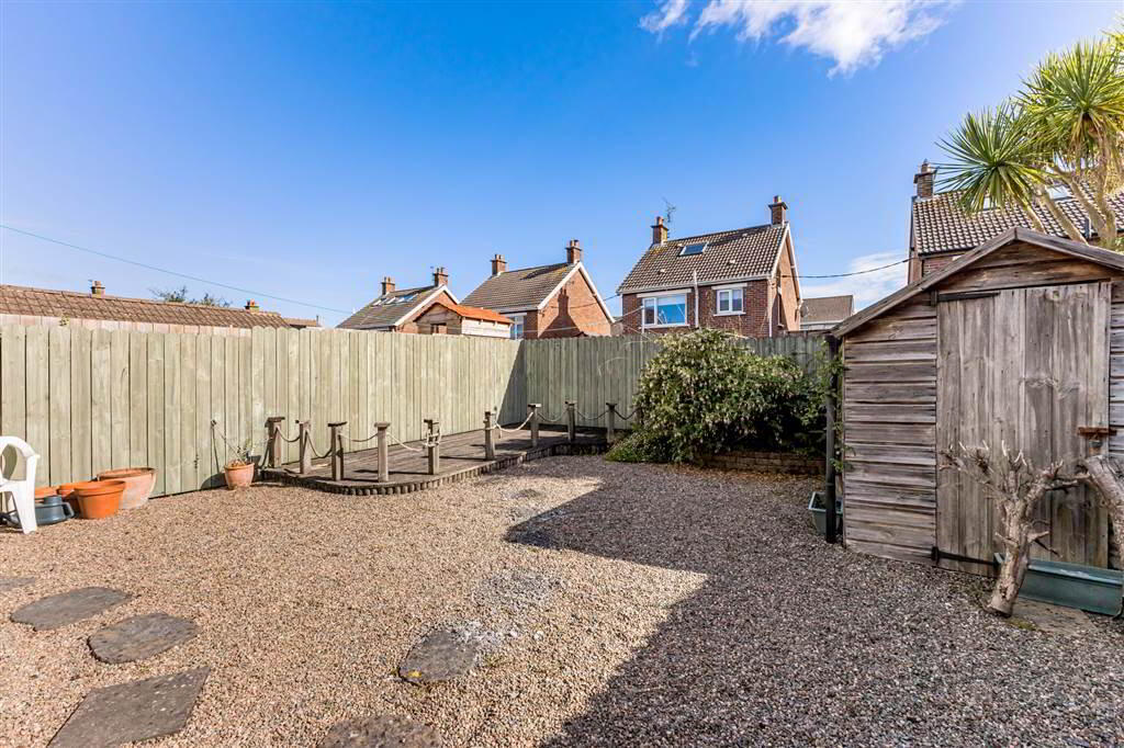 7 Wellington Gardens 26 of 28
