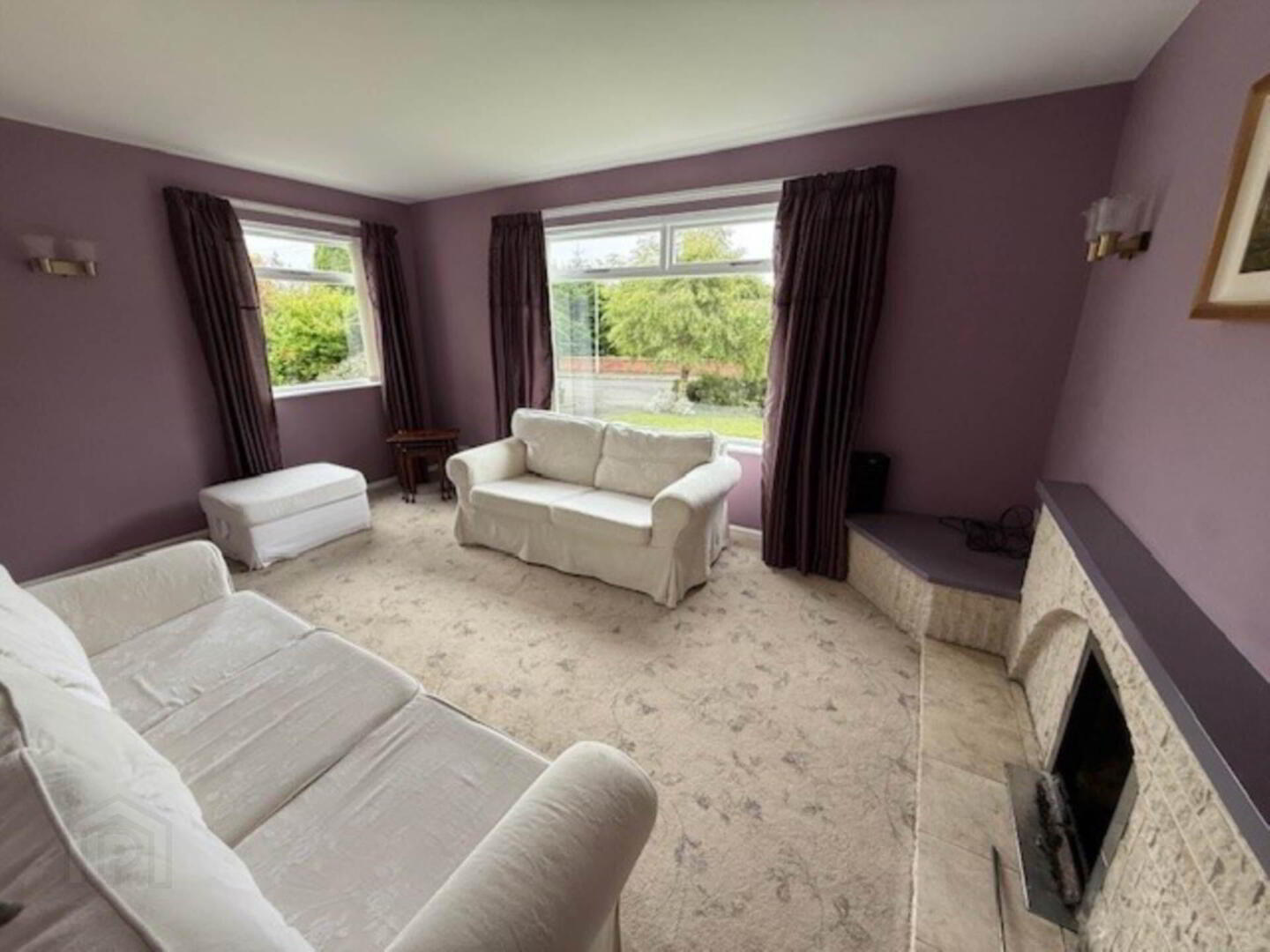 17 Downview Road 3 of 17