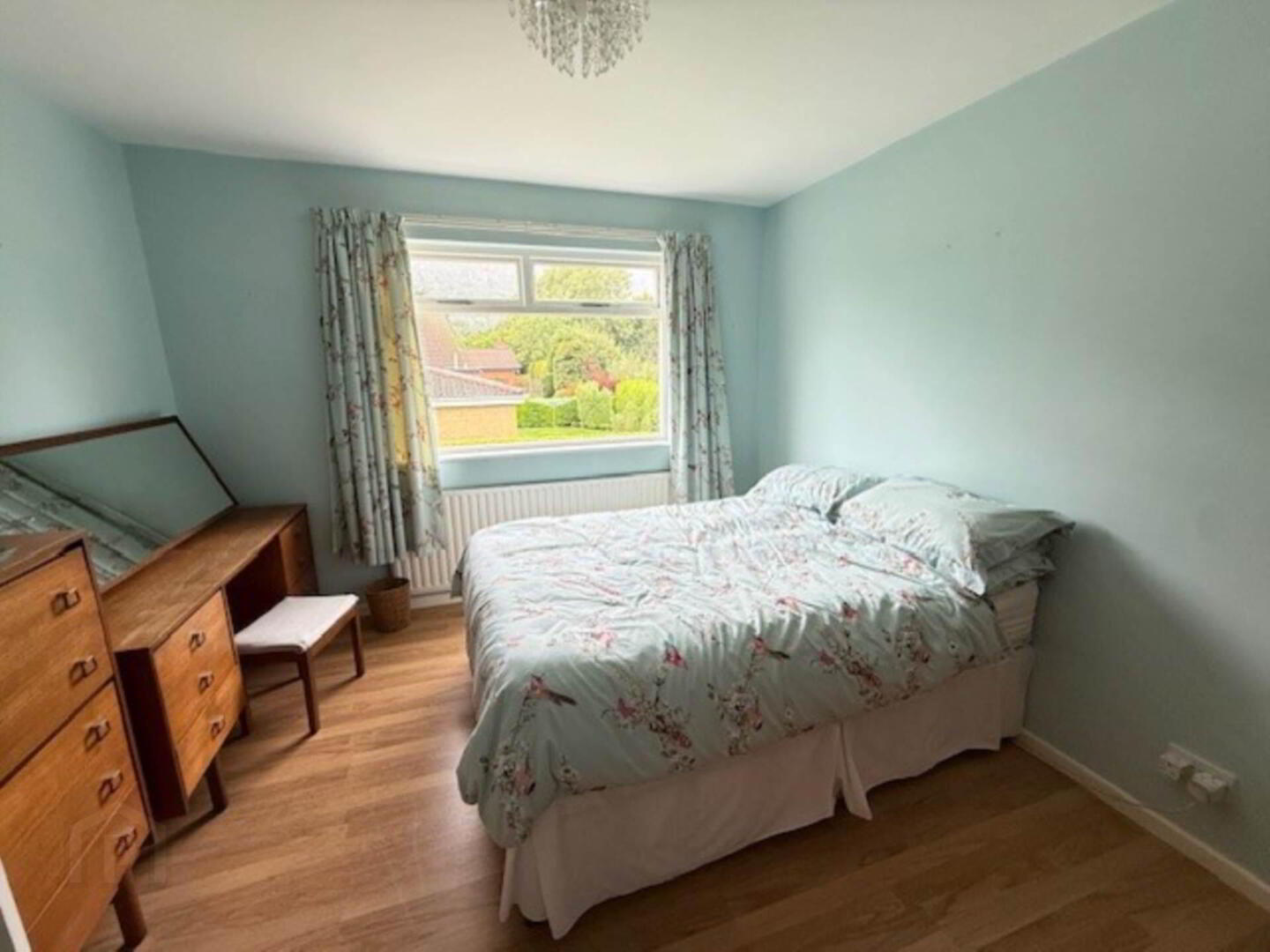 17 Downview Road 11 of 17