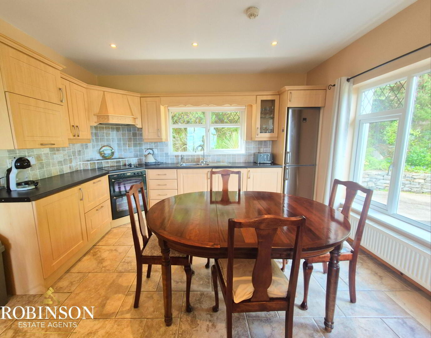 4/5 Bedroom Detached House, Meenreagh 2 of 15
