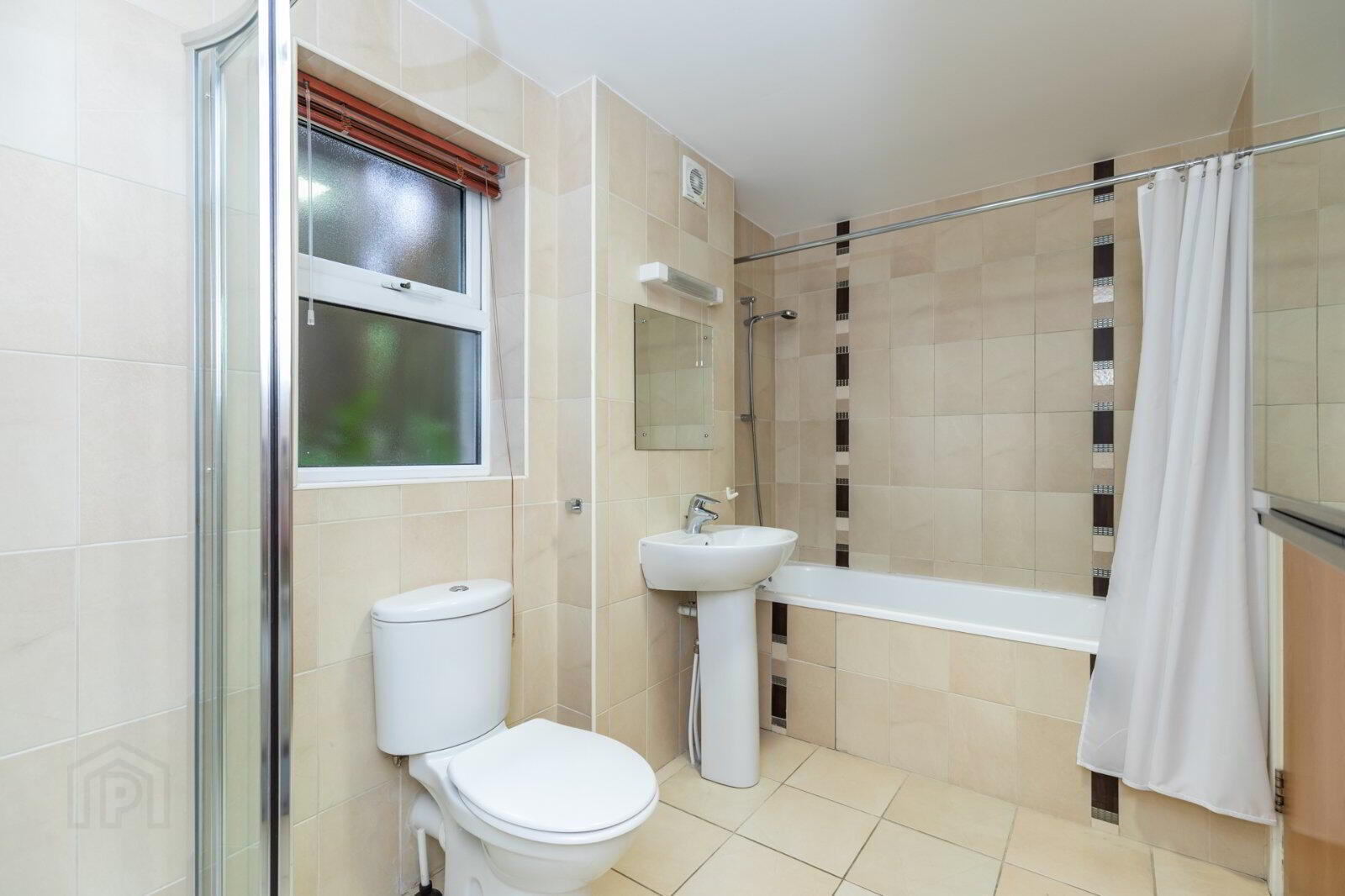 Apartment 3 1 Deramore Park South 11 of 15
