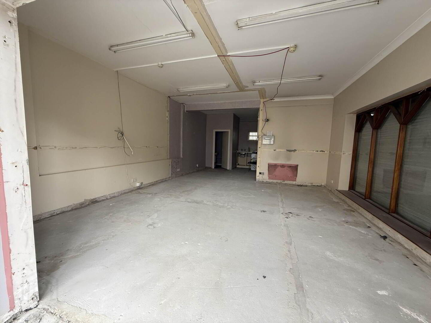 Unit 6, Oliver Plunkett Road 2 of 2