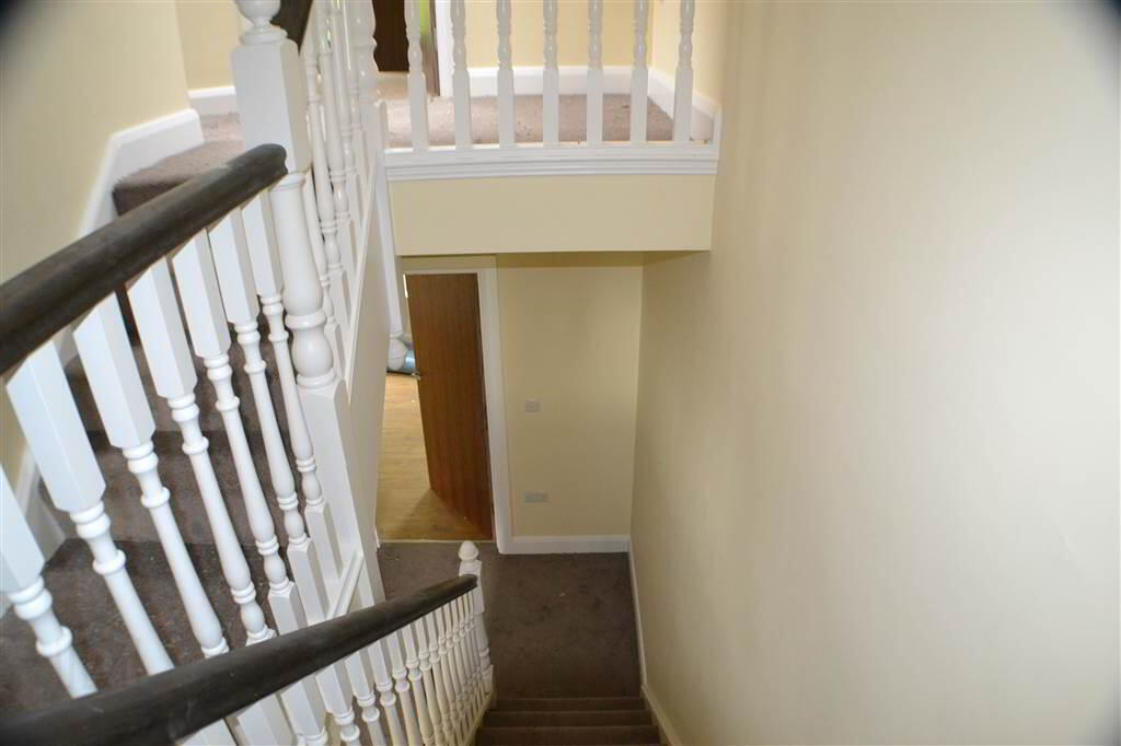 42 Glandore Drive 3 of 8