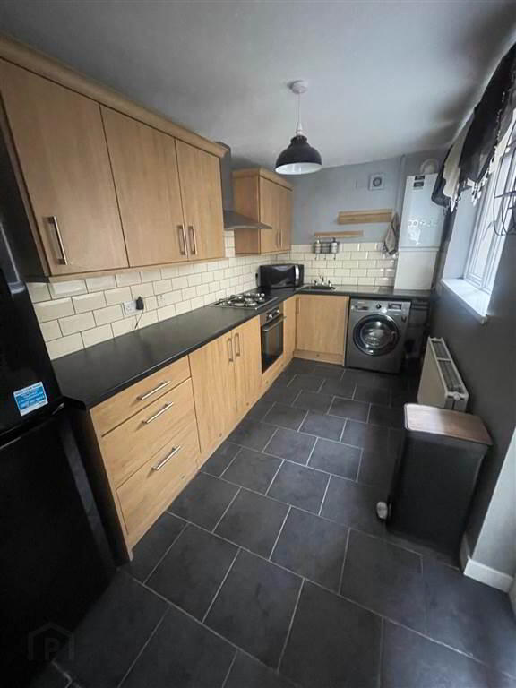 51 Mountcollyer Avenue 3 of 12