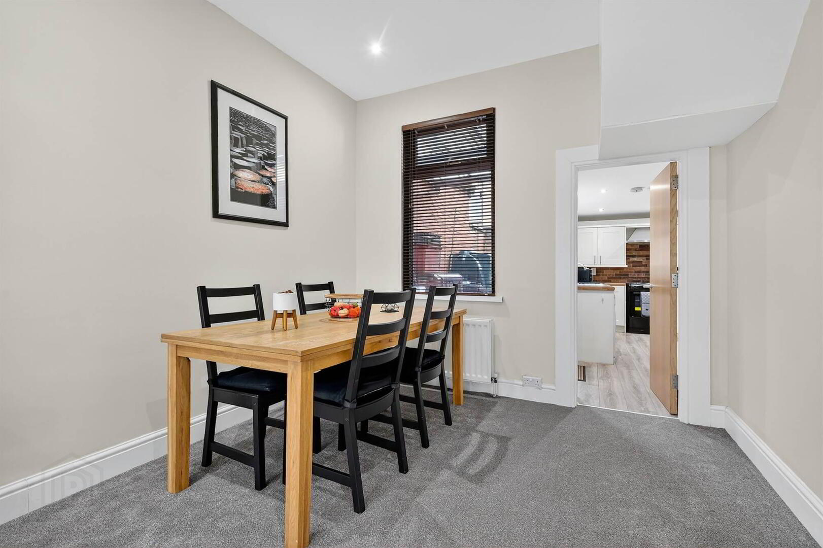 18 Cheviot Avenue 8 of 23