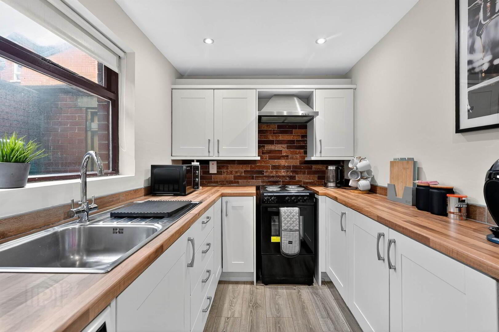 18 Cheviot Avenue 13 of 23