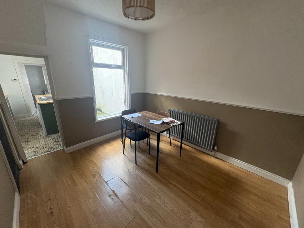132 Donnybrook Street 3 of 9