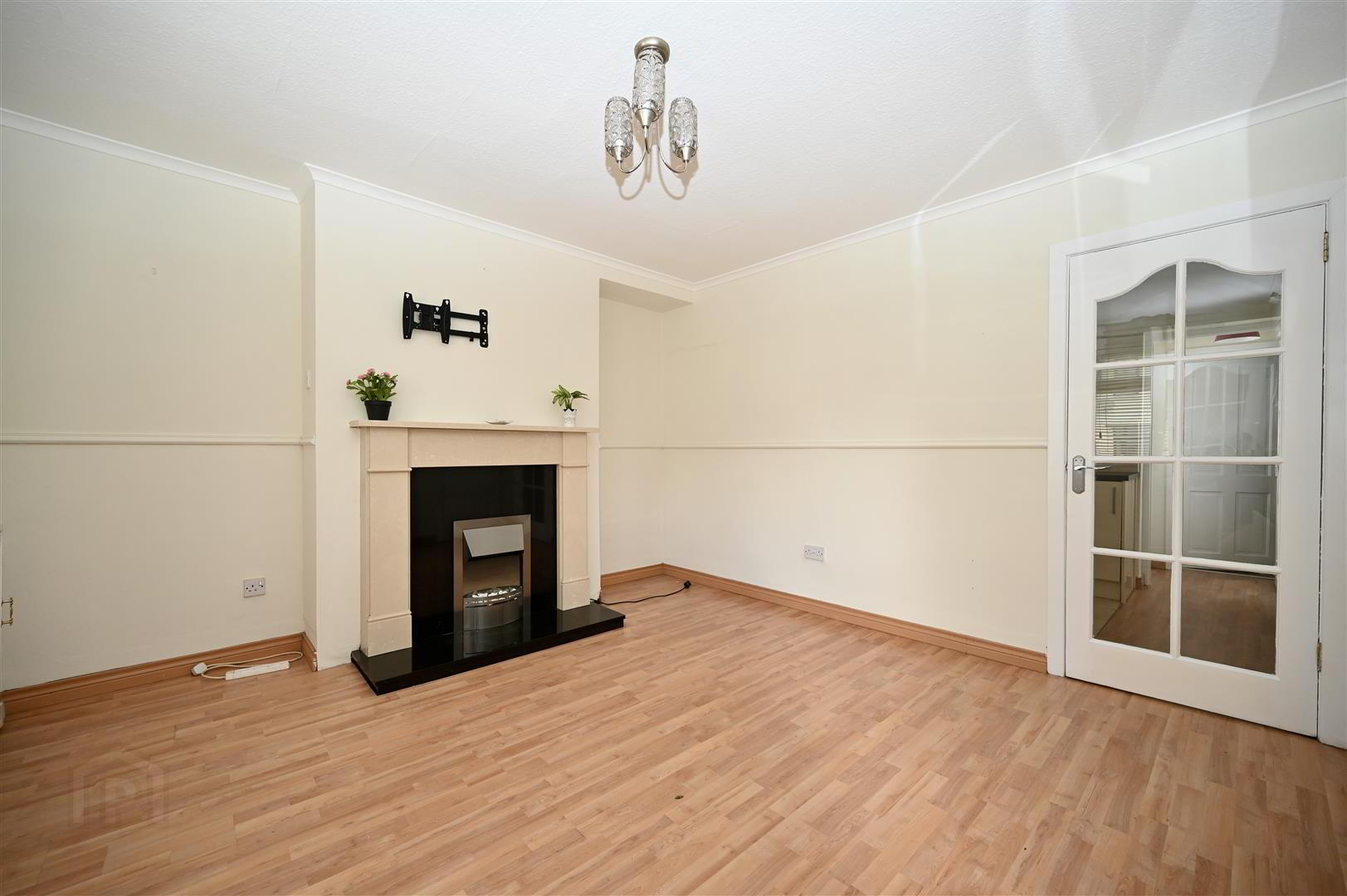 24 St. James's Place 2 of 10