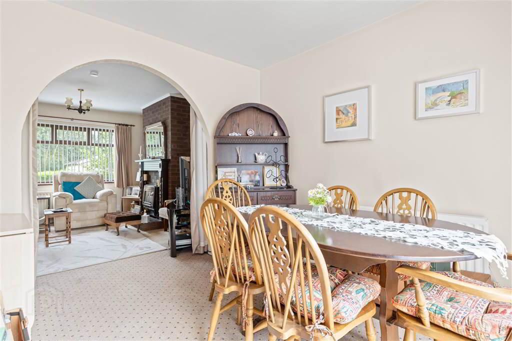 72 Inchkeith Road 10 of 33