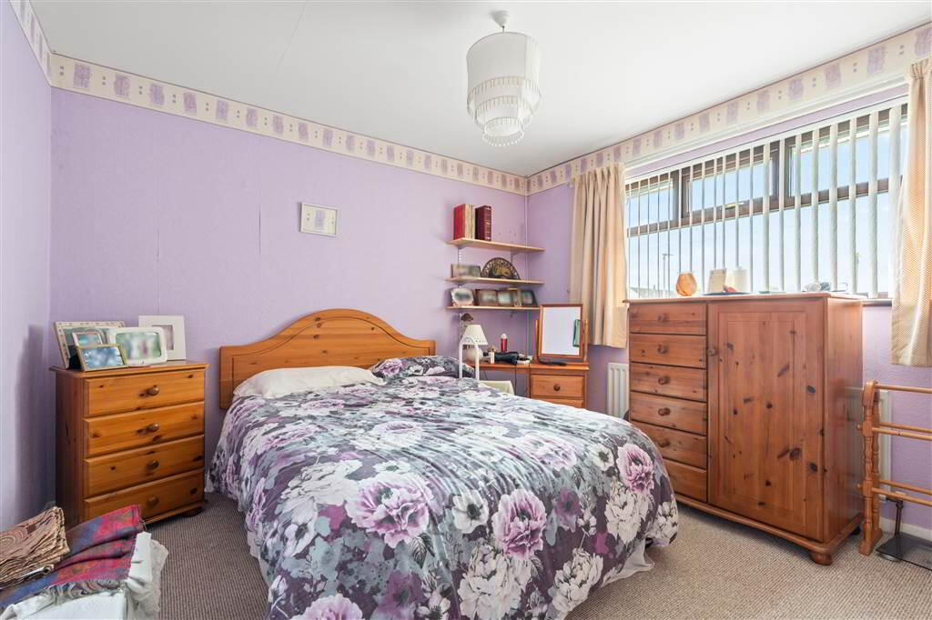 72 Inchkeith Road 15 of 33