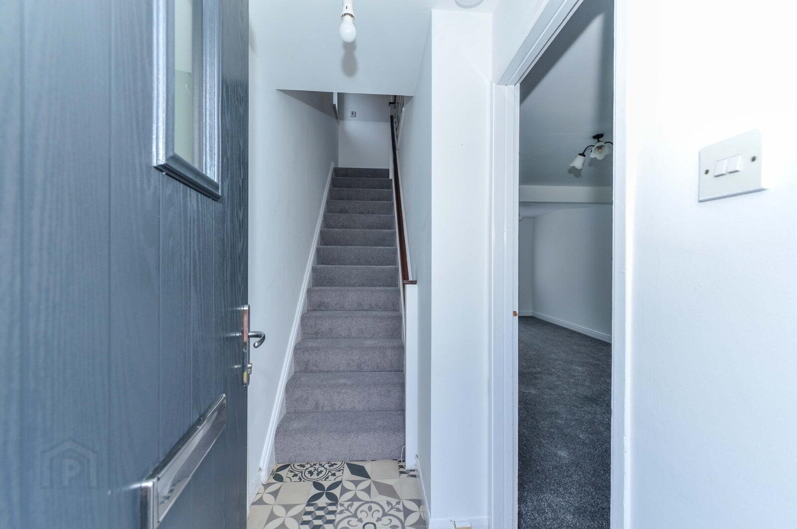 69 East Mount 2 of 17