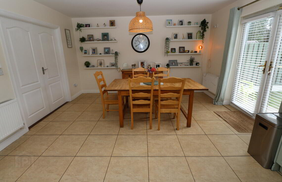 62 Seabury Lawns 10 of 25