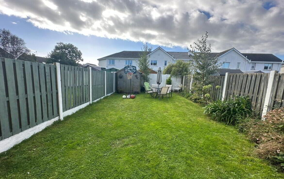 62 Seabury Lawns 25 of 25