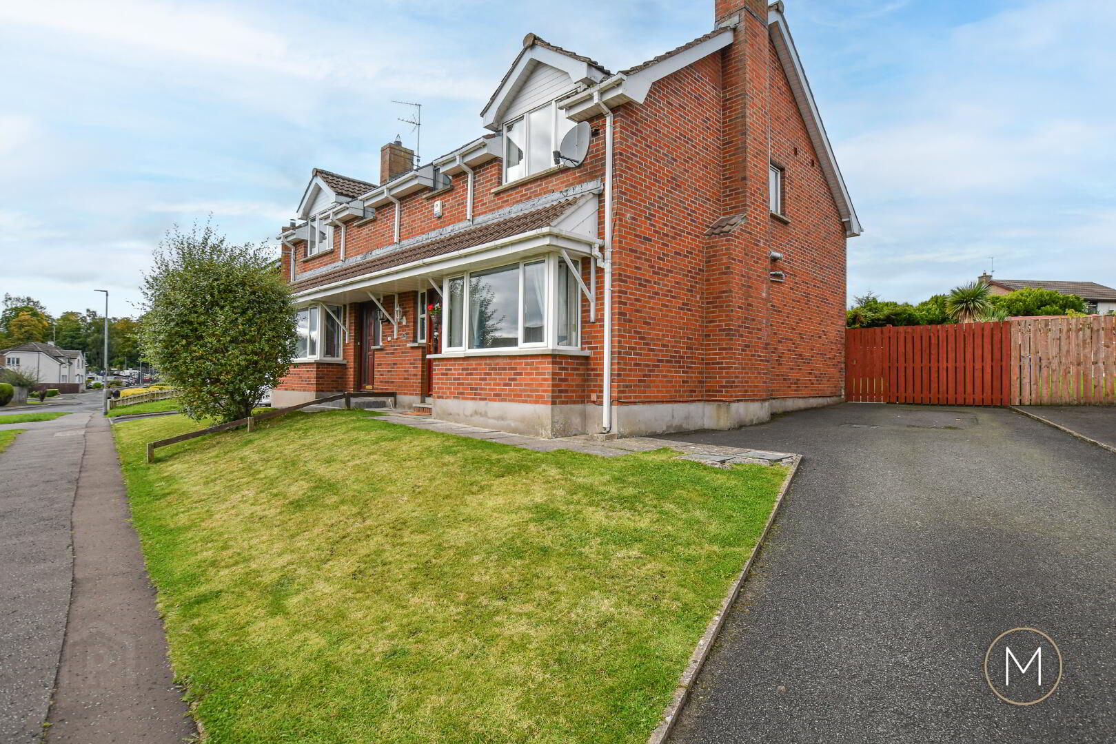 17 Castle Avenue 4 of 41