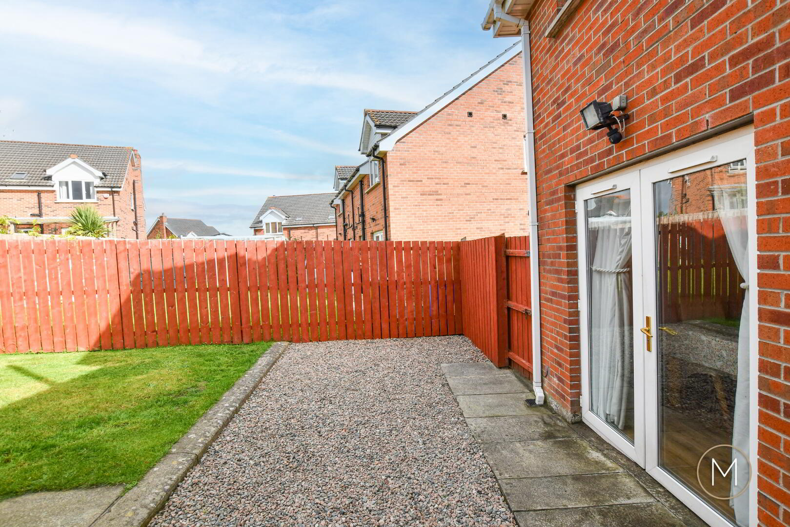 17 Castle Avenue 38 of 41