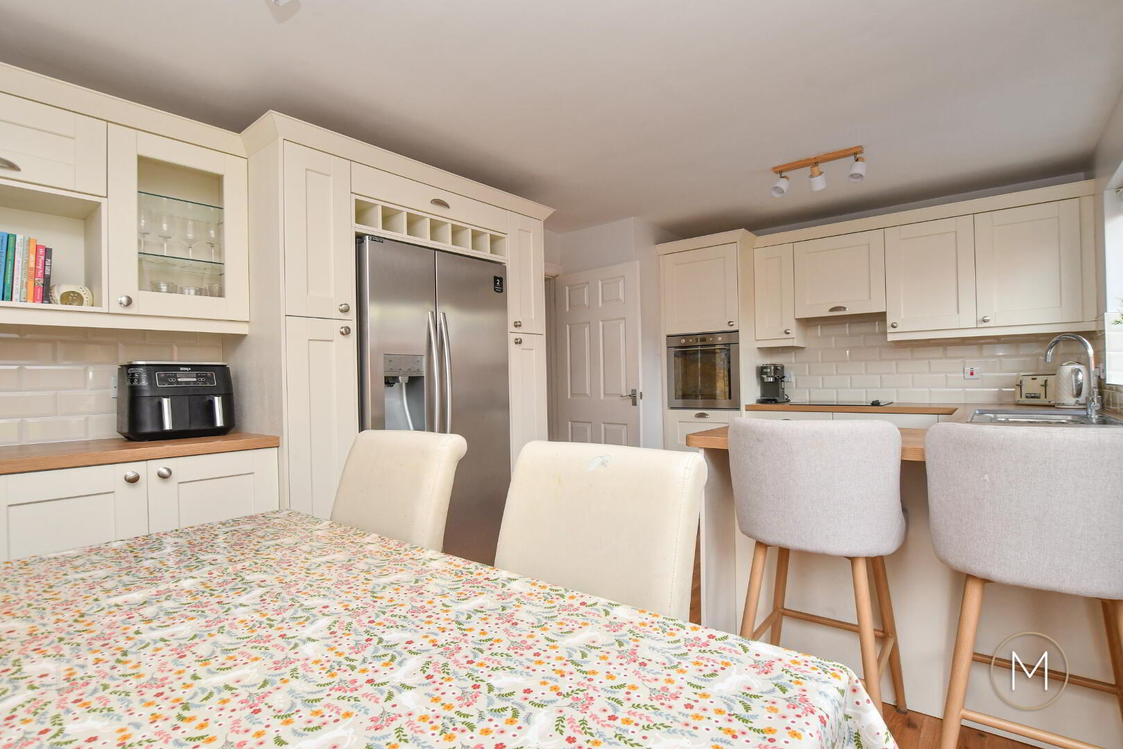 17 Castle Avenue 18 of 41