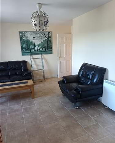 3 Mallon Town Centre 3 of 5
