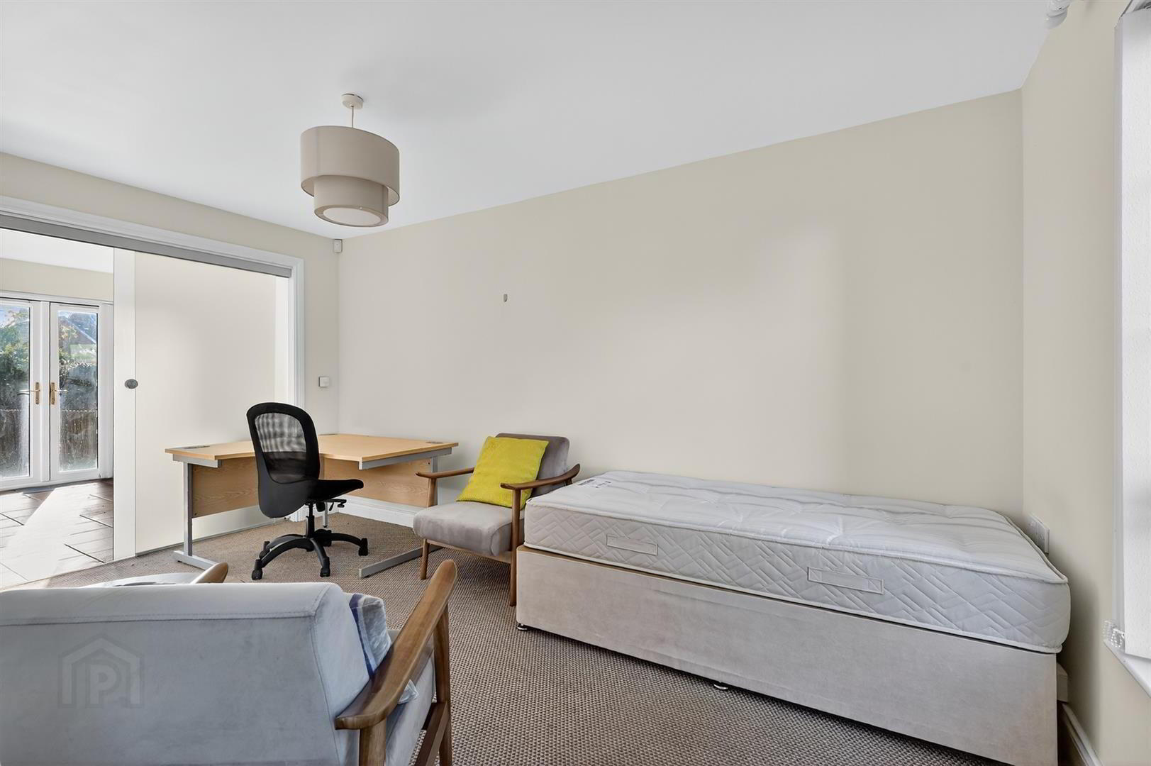 4 Glenburn Road 5 of 17