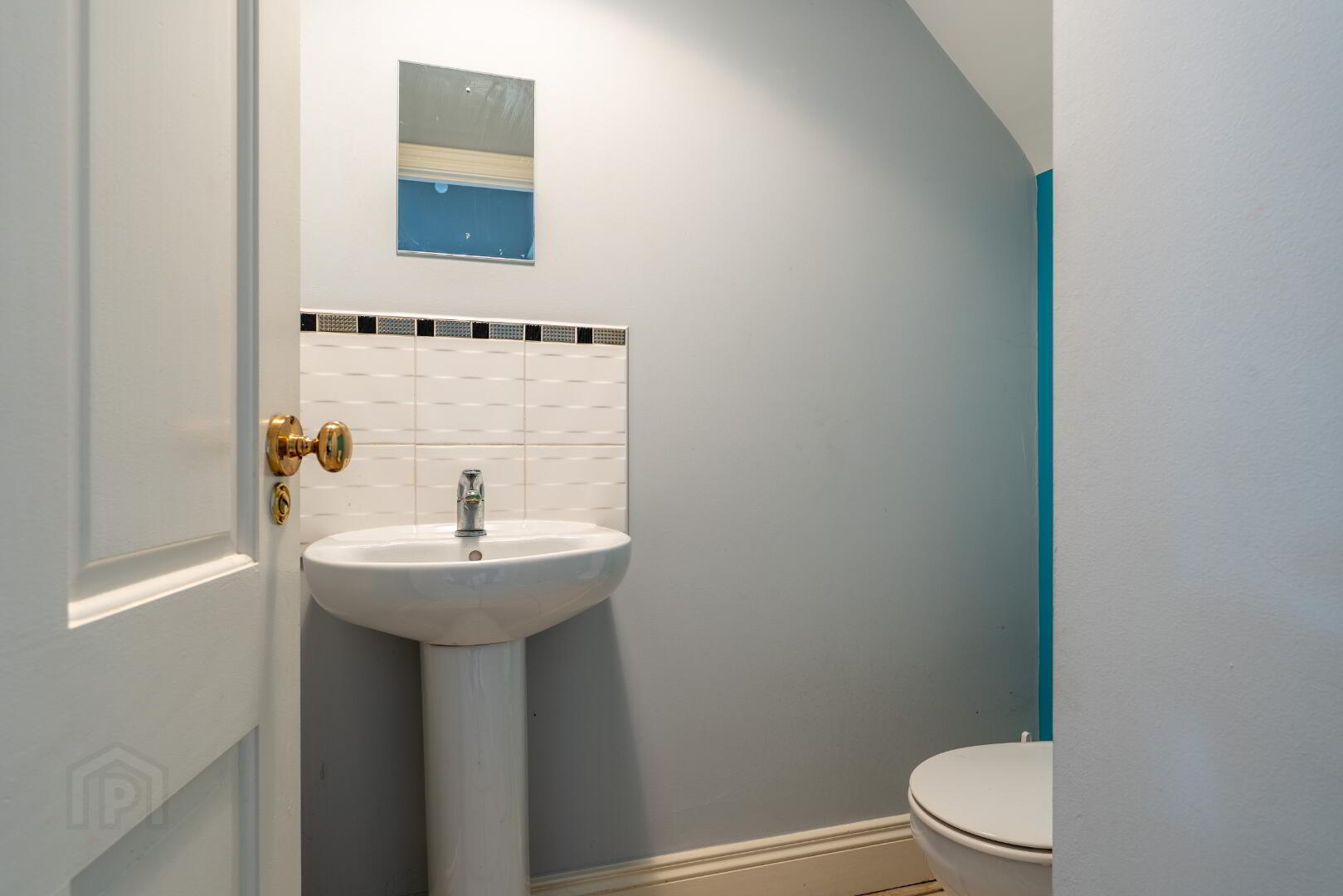 8 Glebe Crescent 7 of 18